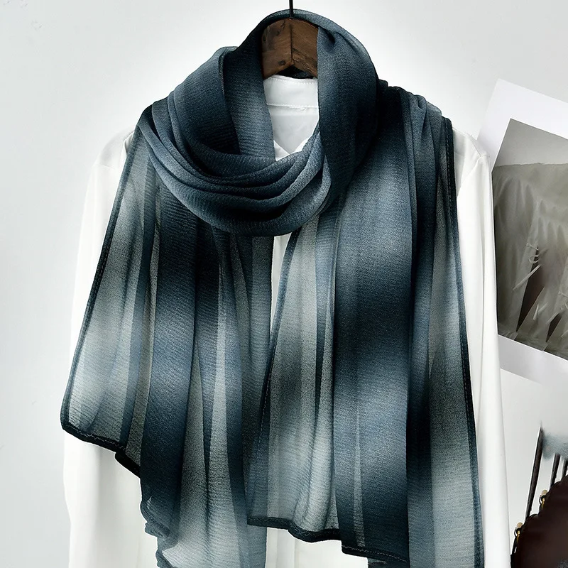 180*65 см градиентный модный шарф женские длинные накидки и шали женские весенне-осенние шарфы бандана хиджаб палантины повязка на голову
180*65 см градиентный модный шарф женские длинные накидки и шали женские весенне-осенние шарфы бандана хиджаб палантины повязка на голову