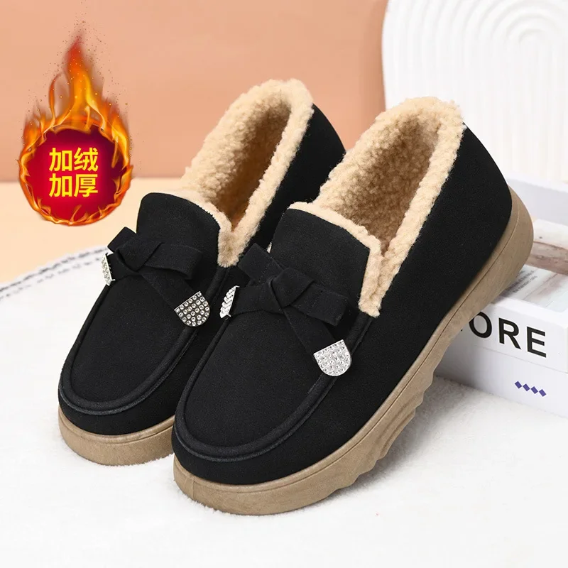 2025 Hot Selling New Soft Soled Hairy Shoes for Women in Winter with Plush Outerwear Thick and Warm Mother's Shoes Sneakers 
2025 Hot Selling New Soft Soled Hairy Shoes for Women in Winter with Plush Outerwear Thick and Warm Mother's Shoes Sneakers