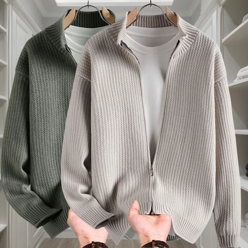 Thiened Pure Color Zipper Ne Men's Knitted Sweater Winter Warm Stand Collar Cardigan Versatile Outerwear Faionable Urba...
Thiened Pure Color Zipper Ne Men's Knitted Sweater Winter Warm Stand Collar Cardigan Versatile Outerwear Faionable Urba...