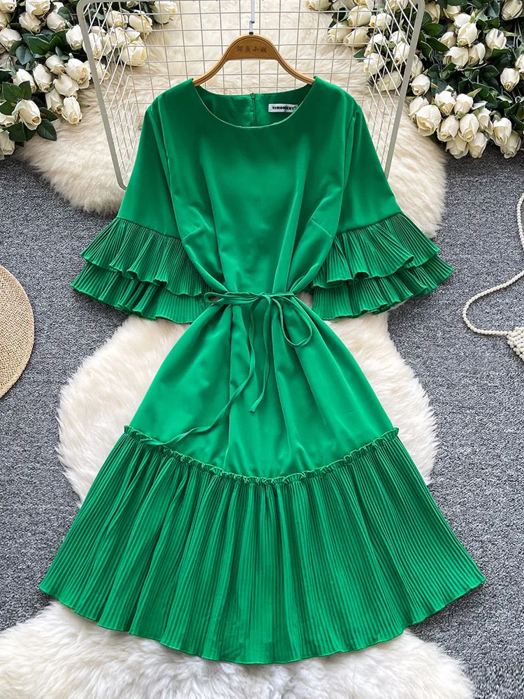 Женское летнее платье в корейском стиле, однотонное, с пышными короткими рукавами, плиссированное, с завязками на талии, А-силуэт, средней длины, для повседневной носки, DS344
Женское летнее платье в корейском стиле, однотонное, с пышными короткими рукавами, плиссированное, с завязками на талии, А-силуэт, средней длины, для повседневной носки, DS344