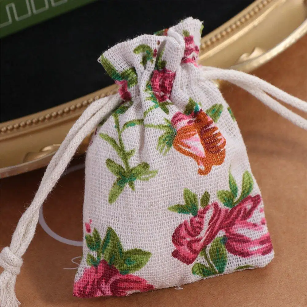 Dustproof Mini Drawstring Linen Pouch Flower Cartoon Packaging Coin Purse Cherry Sachet Jewelry Storage Bag Gift Bag
Dustproof Mini Drawstring Linen Pouch Flower Cartoon Packaging Coin Purse Cherry Sachet Jewelry Storage Bag Gift Bag