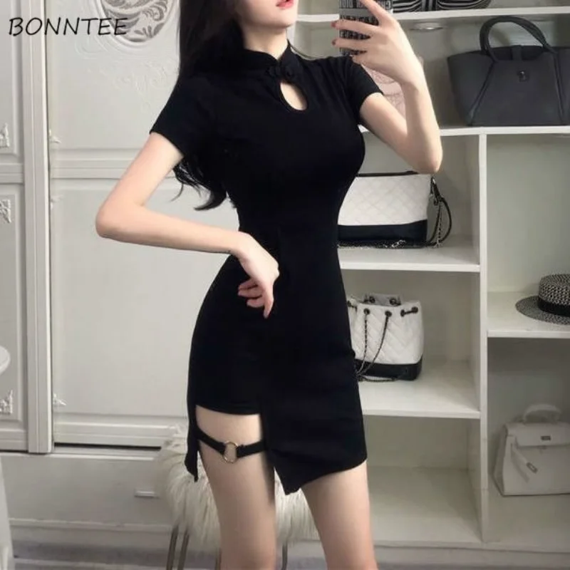 Mini Black Dresses Women Summer Slim Hollow Out Sexy Hot Temper Designer Streetwear Elegant Aesthetics Vestidos Ladies European
Mini Black Dresses Women Summer Slim Hollow Out Sexy Hot Temper Designer Streetwear Elegant Aesthetics Vestidos Ladies European