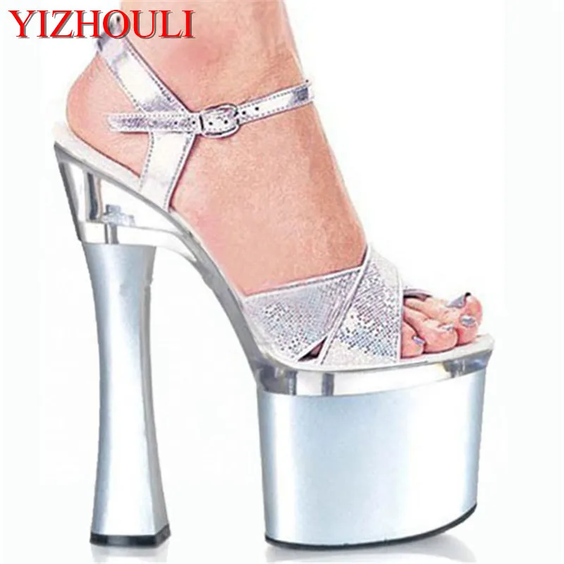 Comfortable platform shoes, sexy shiny material, 18 cm heels with platform pole dancing performance dance shoes
Comfortable platform shoes, sexy shiny material, 18 cm heels with platform pole dancing performance dance shoes