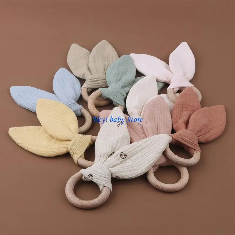 Q1FE Wooden Baby Teether Cotton Cloth Teething Ring Rattle Toy for Newborn Boys Girls Appease Chewing Gift 
Q1FE Wooden Baby Teether Cotton Cloth Teething Ring Rattle Toy for Newborn Boys Girls Appease Chewing Gift