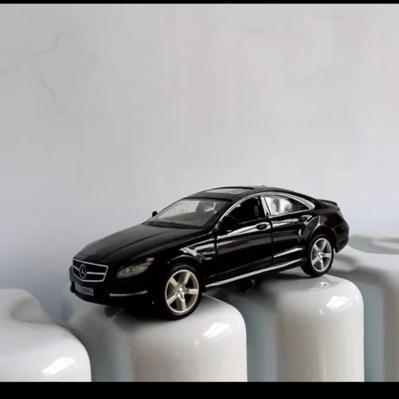 1:36 Mercedes Benz CLS 63 AMG Scale Car Model Miniature Art Figure Metal Diecast Vehicle Home Office Decorative Ornament A57
1:36 Mercedes Benz CLS 63 AMG Scale Car Model Miniature Art Figure Metal Diecast Vehicle Home Office Decorative Ornament A57