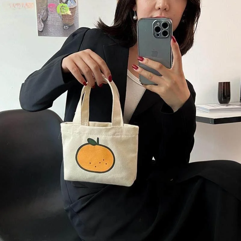 Small Canvas Handbag Women's Fashionable Portable Phone Bag Street Style Simple Match Any Outfit Lightweight Shoulder Bag
Small Canvas Handbag Women's Fashionable Portable Phone Bag Street Style Simple Match Any Outfit Lightweight Shoulder Bag