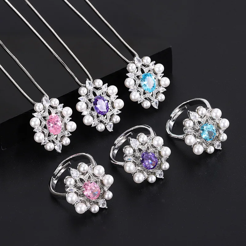 Retro Fashion Pearl Women Ruby Emerald Ring Necklace Pendant Designer Jewelry Marry Party Cubic Zircon Vintage Anniversary Gift
Retro Fashion Pearl Women Ruby Emerald Ring Necklace Pendant Designer Jewelry Marry Party Cubic Zircon Vintage Anniversary Gift