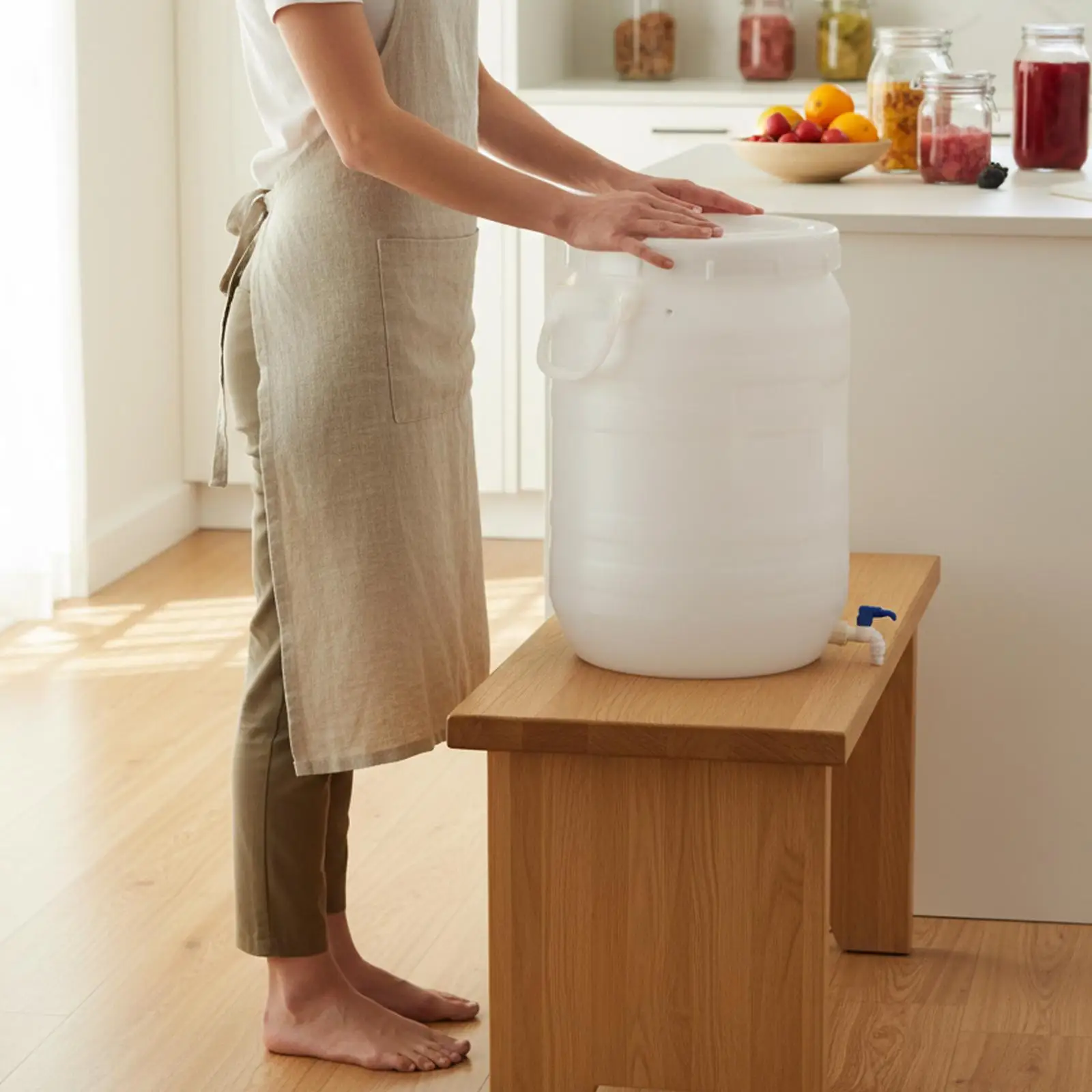 Plastic Bucket Multipurpose Water Bucket Bin Food Storage Container for Pantry for Laundry Detergent Rice Bird feed Flour Cafe
Plastic Bucket Multipurpose Water Bucket Bin Food Storage Container for Pantry for Laundry Detergent Rice Bird feed Flour Cafe