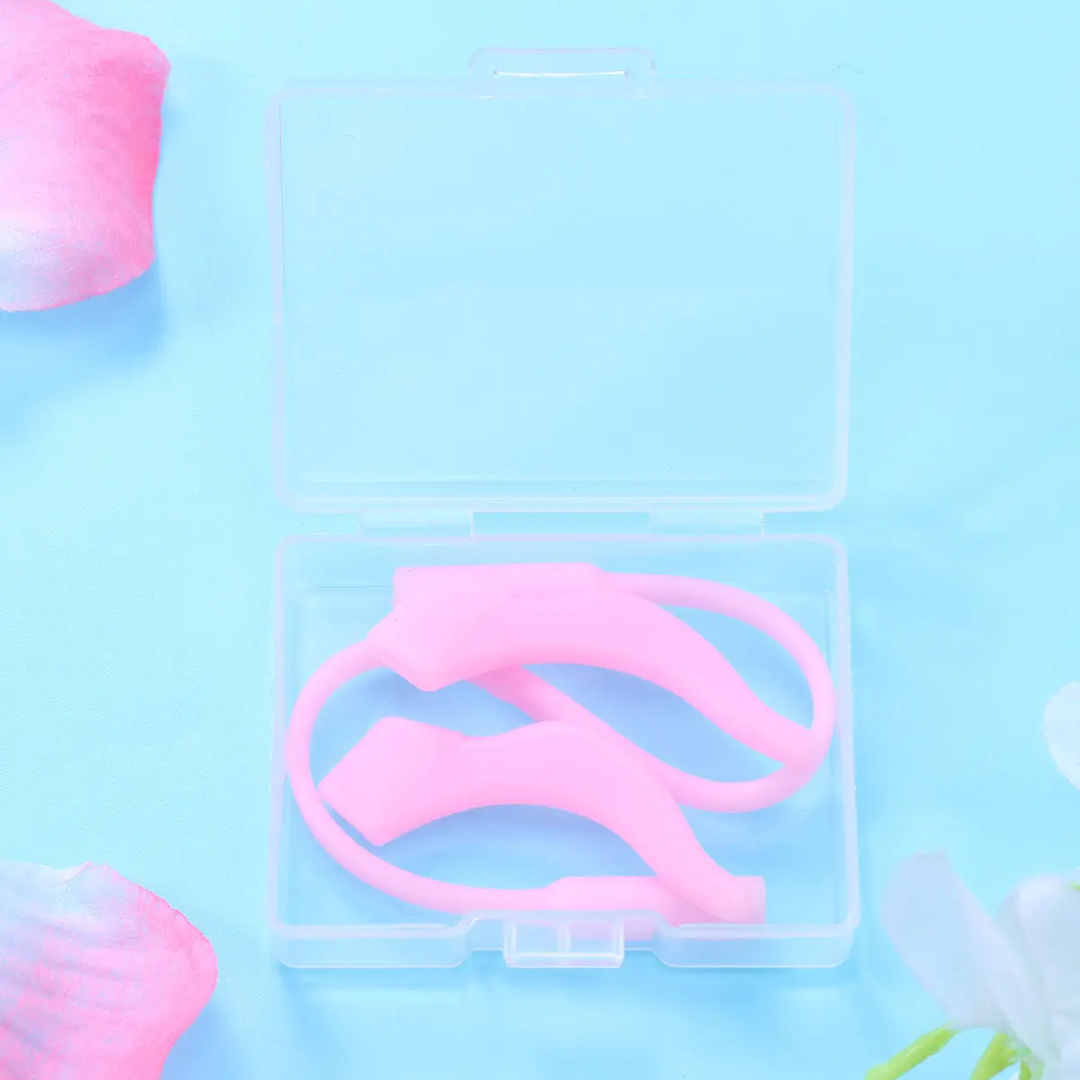 Flexible Silicone Eyeglass Holder Strap with Ear Hook Grips Anti-Slip Glasses Retainer for Sports Bending Exercise Universal Fit
Flexible Silicone Eyeglass Holder Strap with Ear Hook Grips Anti-Slip Glasses Retainer for Sports Bending Exercise Universal Fit