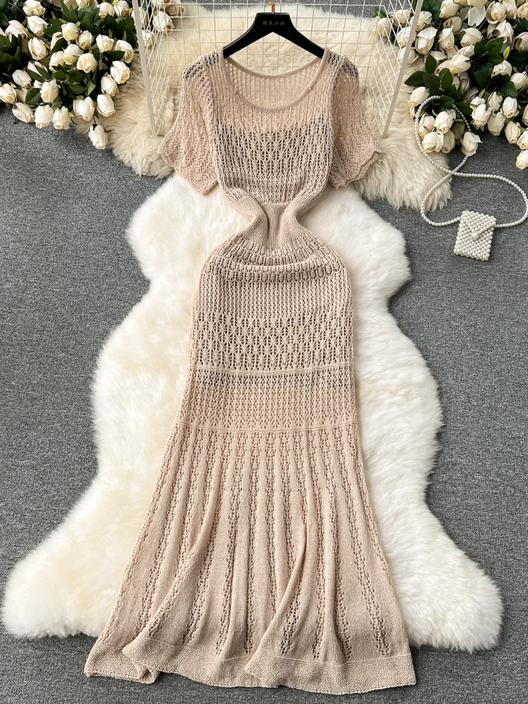 Women Vintage Elegant Party Vacation Hook Flower Hollow Knit Short Sleeved Dress Summer Round Neck High Waist Slim Party Robe
Women Vintage Elegant Party Vacation Hook Flower Hollow Knit Short Sleeved Dress Summer Round Neck High Waist Slim Party Robe