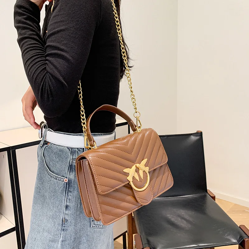 2025 SS Curated Architectural Square Bag, Multi-Way Convertible Top Handle Shoulder Purse for Women, Versatile Day to Night Tote
2025 SS Curated Architectural Square Bag, Multi-Way Convertible Top Handle Shoulder Purse for Women, Versatile Day to Night Tote