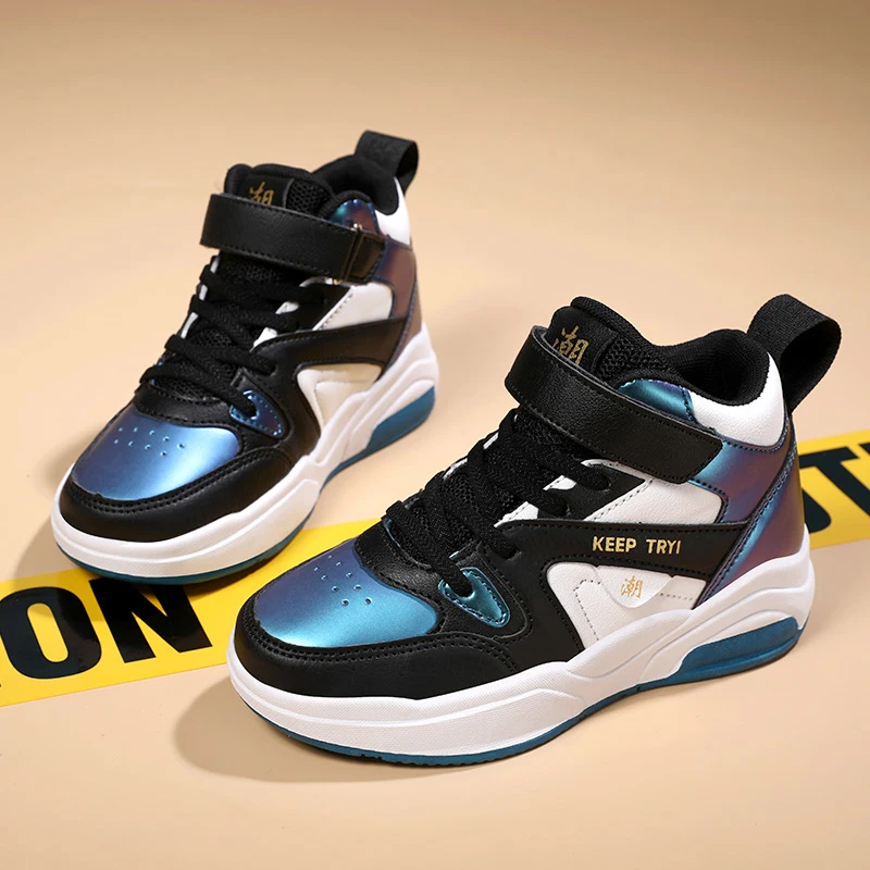 Осенне-зимняя детская спортивная обувь, удобные кожаные высокие туфли для скейтборда, детские кроссовки, уличные повседневные кроссовки на платформе для мальчиков
Осенне-зимняя детская спортивная обувь, удобные кожаные высокие туфли для скейтборда, детские кроссовки, уличные повседневные кроссовки на платформе для мальчиков