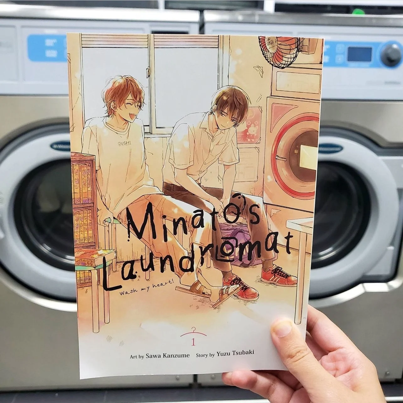 1 book Minato's Laundromat manga Paperback English book
1 book Minato's Laundromat manga Paperback English book