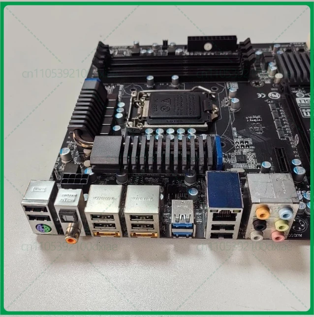 Используется для основной платы GIGABYTE P67A-UD4-B3
Используется для основной платы GIGABYTE P67A-UD4-B3