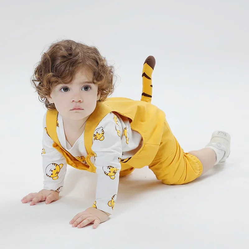 Animal Baby Clothes Lovely Tiger Jumpsuits Suit Cartoon Autumn Rompers Boys Girls Bodysuit Children's Set Stripe Top +Overall
Animal Baby Clothes Lovely Tiger Jumpsuits Suit Cartoon Autumn Rompers Boys Girls Bodysuit Children's Set Stripe Top +Overall