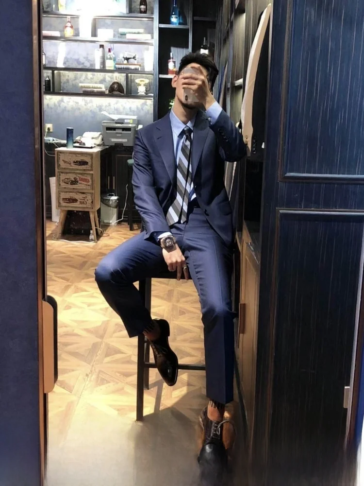 Ultrafine Wool Men's Business Suit Pants Set High Luxury 3W3 Super150S Double Slit Standard Fit Fashion Urban Two Button
Ultrafine Wool Men's Business Suit Pants Set High Luxury 3W3 Super150S Double Slit Standard Fit Fashion Urban Two Button