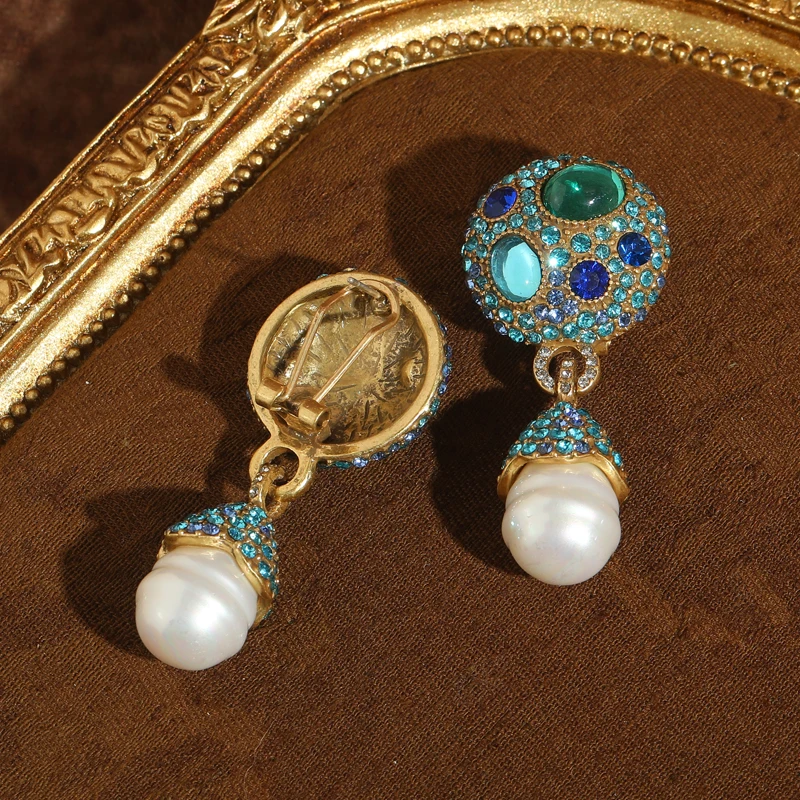 Vintage Earrings For Women In 2025 Blue And Green Glazed Designer Pendant Large Pearl Jewelry Elegant Style New Trend Christmas
Vintage Earrings For Women In 2025 Blue And Green Glazed Designer Pendant Large Pearl Jewelry Elegant Style New Trend Christmas