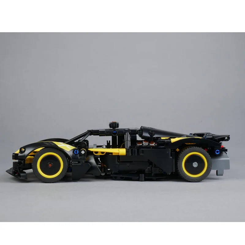 MOC-159273 New Classic Sports Iconic Supercar Building Block Model 905 Parts MOC Creative Boys Children's Birthday Toy Gift
MOC-159273 New Classic Sports Iconic Supercar Building Block Model 905 Parts MOC Creative Boys Children's Birthday Toy Gift