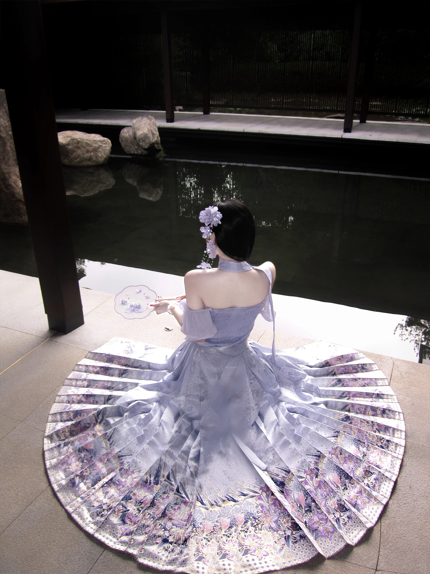 HuaXianJi оригинальная полуюбка Hanfu, шелковая бархатная золотая юбка, комплект повседневной одежды, новинка 2025 года, для молодых женщин, 8-25 лет
HuaXianJi оригинальная полуюбка Hanfu, шелковая бархатная золотая юбка, комплект повседневной одежды, новинка 2025 года, для молодых женщин, 8-25 лет