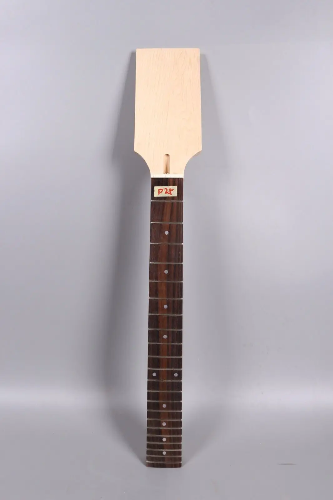 Yinfente 22fret New electric Guitar Neck 24.75 inch Maple Rosewood Fretboard Paddle dot Inlay nut 46mm -heel65 mm
Yinfente 22fret New electric Guitar Neck 24.75 inch Maple Rosewood Fretboard Paddle dot Inlay nut 46mm -heel65 mm