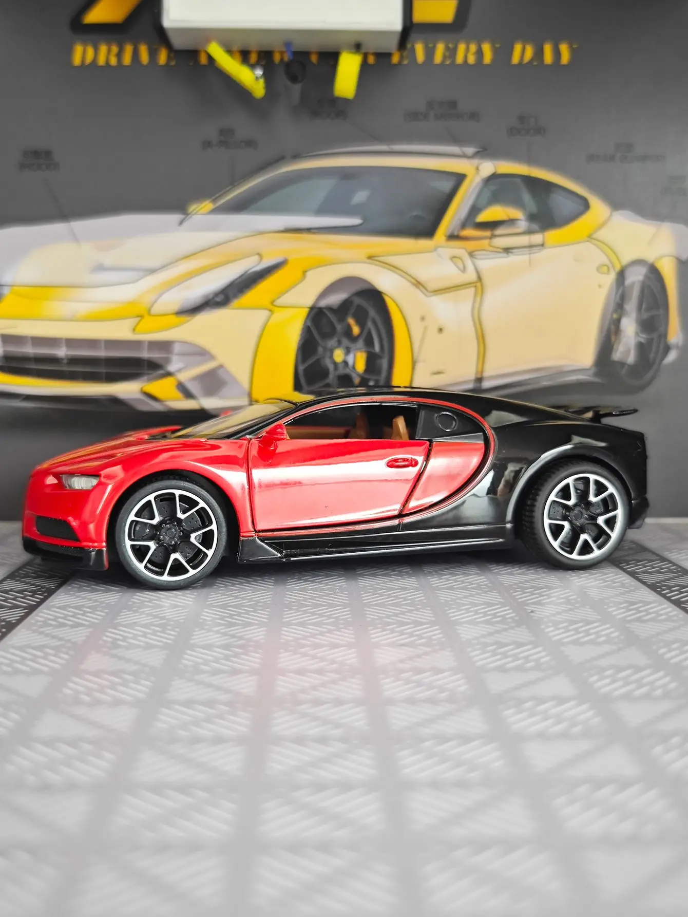 Модель автомобиля Bugatti Chiron из сплава металла, масштаб 1:32, с открывающимися дверями с обеих сторон, тонкая работа.
Модель автомобиля Bugatti Chiron из сплава металла, масштаб 1:32, с открывающимися дверями с обеих сторон, тонкая работа.