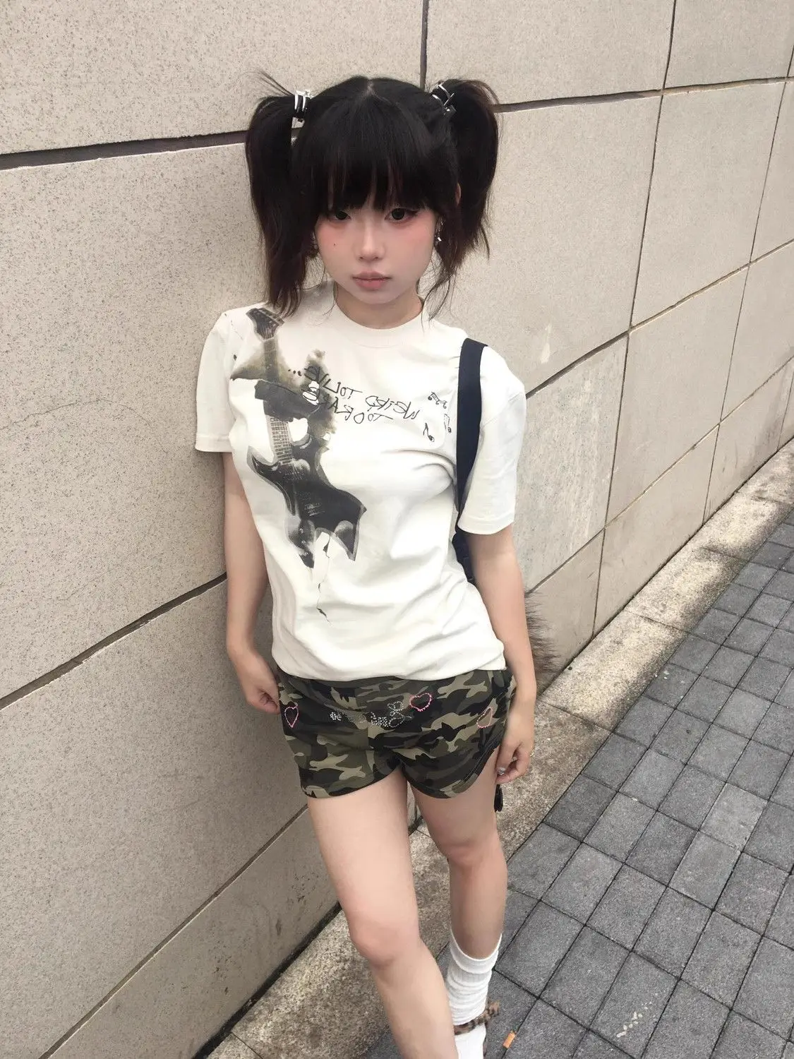 Onalippa 2026, новинка, облегающая креативная футболка с короткими рукавами и принтом Spicy Girl, популярный топ в стиле ретро, милый крутой топ
Onalippa 2026, новинка, облегающая креативная футболка с короткими рукавами и принтом Spicy Girl, популярный топ в стиле ретро, милый крутой топ