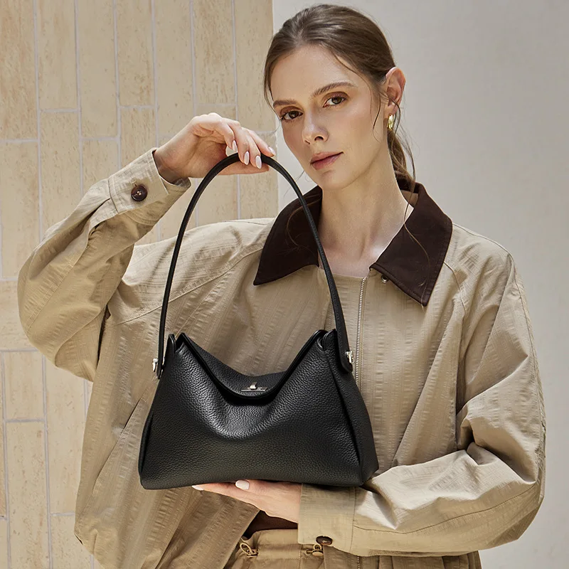 Women's High-quality Cowhide Large Capacity Casual Shopping Bags Genuine Leather Handbag Fashionable Retro Designer Luxury Bag
Women's High-quality Cowhide Large Capacity Casual Shopping Bags Genuine Leather Handbag Fashionable Retro Designer Luxury Bag