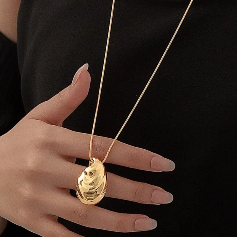 Fashion Jewelry Luxury Temperament Metal Teardrop Pendant Necklace For Women Female Gifts Simply Design Accessories Hot Sale
Fashion Jewelry Luxury Temperament Metal Teardrop Pendant Necklace For Women Female Gifts Simply Design Accessories Hot Sale