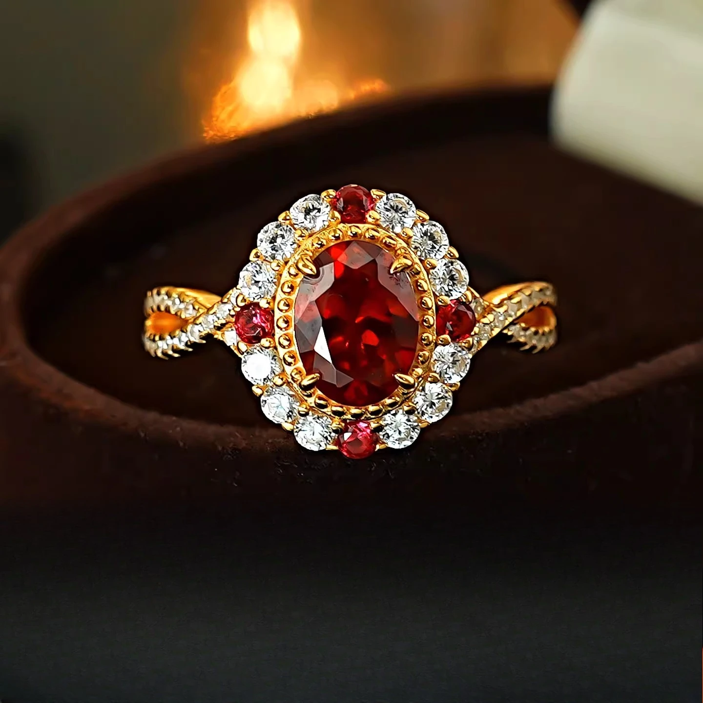 925 Silver Ring Light Luxury Colorful Treasure Edition Pigeon Blood Red Zircon Female Plated 18K Gold Light Luxury Daily Edition
925 Silver Ring Light Luxury Colorful Treasure Edition Pigeon Blood Red Zircon Female Plated 18K Gold Light Luxury Daily Edition