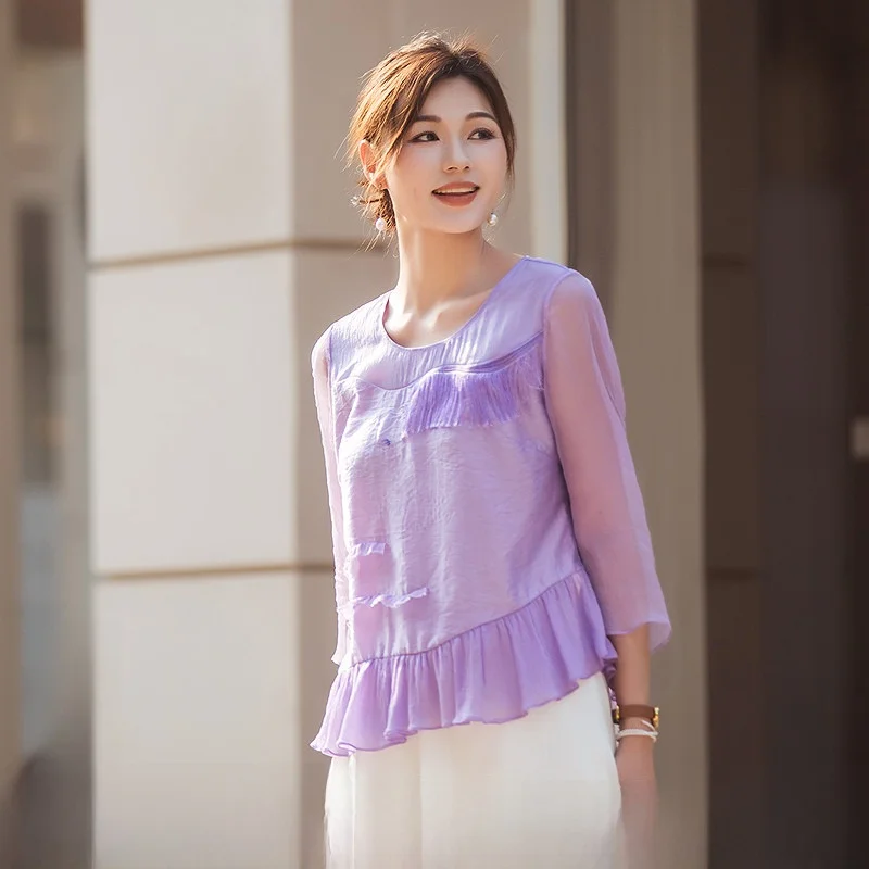 Elegant Embroidered Tassel Silk Shirt Women's New Autumn 2025 a Life on the Left Loose Fit round Neck Short Sleeve Casual Shirt
Elegant Embroidered Tassel Silk Shirt Women's New Autumn 2025 a Life on the Left Loose Fit round Neck Short Sleeve Casual Shirt