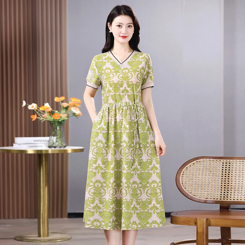 A-Line Dresses Summer Short Sleeve Stylish Three-dimensional Female Vintage Printed Casual V-Neck Midi Dress
A-Line Dresses Summer Short Sleeve Stylish Three-dimensional Female Vintage Printed Casual V-Neck Midi Dress