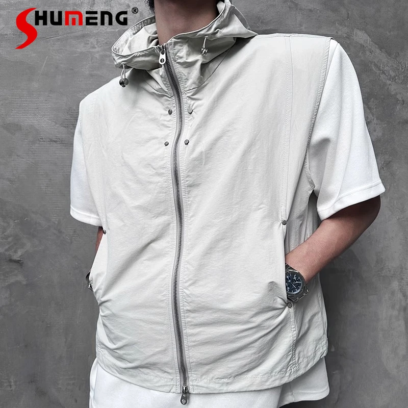 Fashion Trend Loose Comfort Chic Vests Men's 2025 Summer New Short Sleeve Hooded Vest High Street Design Zipper Solid Color Tops
Fashion Trend Loose Comfort Chic Vests Men's 2025 Summer New Short Sleeve Hooded Vest High Street Design Zipper Solid Color Tops