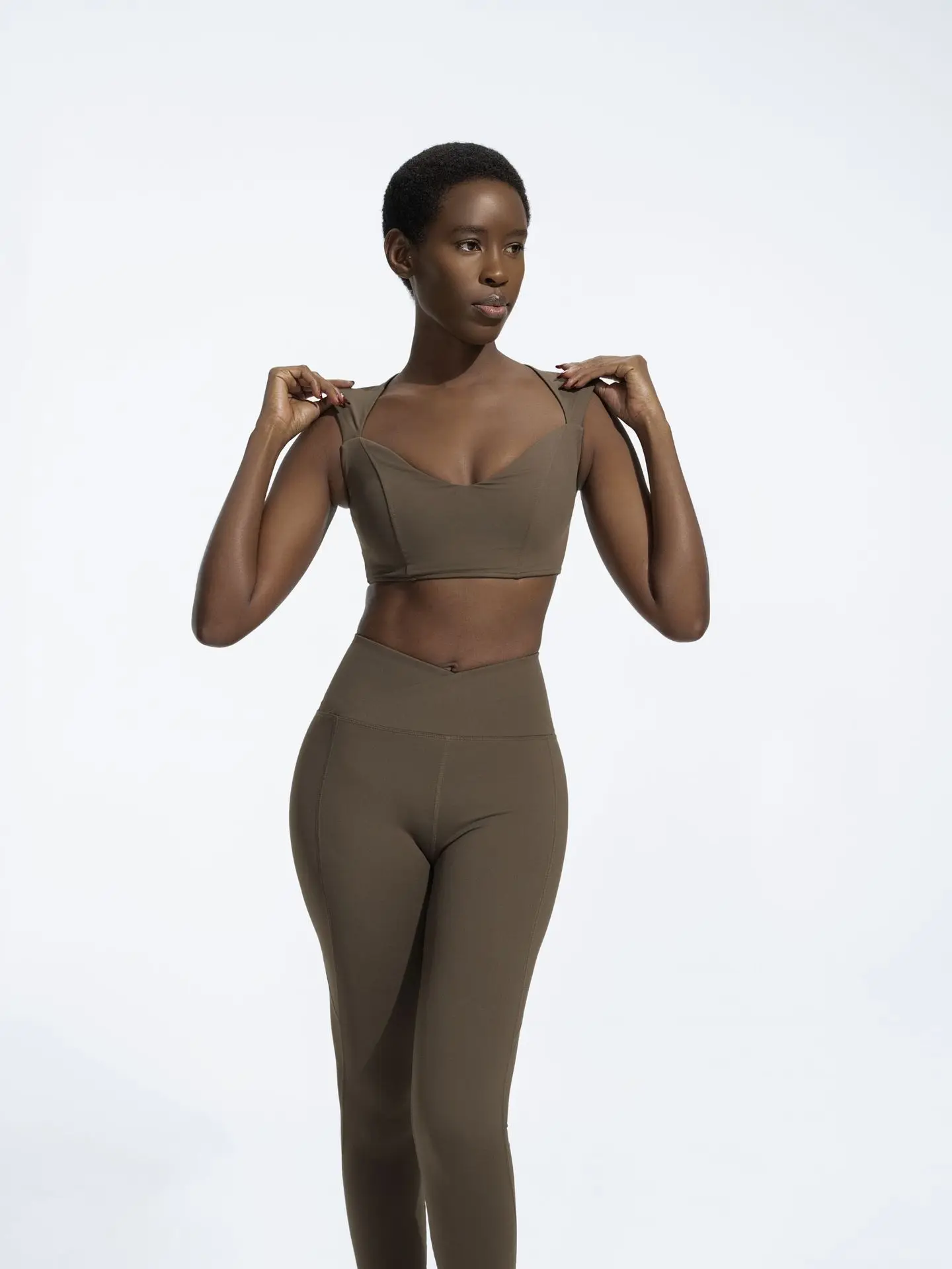 Закрытая накладка на грудь с плечами, съемный спортивный бюстгальтер, быстросохнущая противоударная одежда для бега, тренировок, фитнеса, брюки для йоги с V-образной талией
Закрытая накладка на грудь с плечами, съемный спортивный бюстгальтер, быстросохнущая противоударная одежда для бега, тренировок, фитнеса, брюки для йоги с V-образной талией