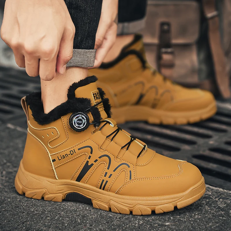 Winter new style with plush and thickened high top men's cotton shoes versatile warm men's snow boots
Winter new style with plush and thickened high top men's cotton shoes versatile warm men's snow boots