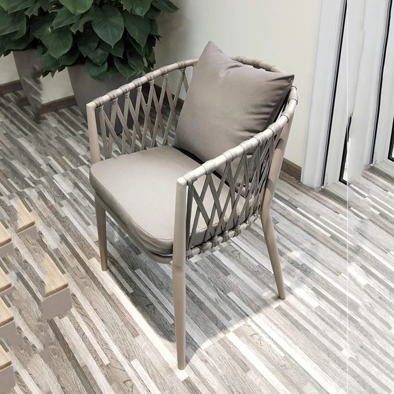Nordic Creative Rattan Dining Chairs Minimalist Modern Backrest Dining Chair Home Soft Cushion Armchair Dining Room Furniture
Nordic Creative Rattan Dining Chairs Minimalist Modern Backrest Dining Chair Home Soft Cushion Armchair Dining Room Furniture