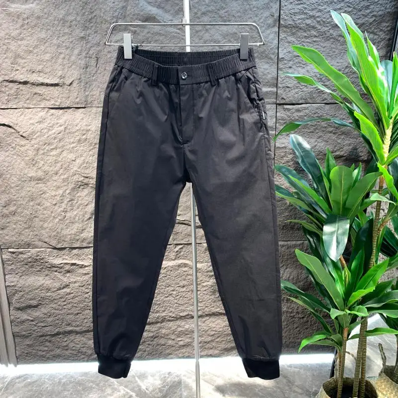 Men's Summer Thin Casual Pants Loose Qui Dry Sports Pants Cuffed Nine Points Youth Versatile Slim Fit Pants Faionable Trendy
Men's Summer Thin Casual Pants Loose Qui Dry Sports Pants Cuffed Nine Points Youth Versatile Slim Fit Pants Faionable Trendy