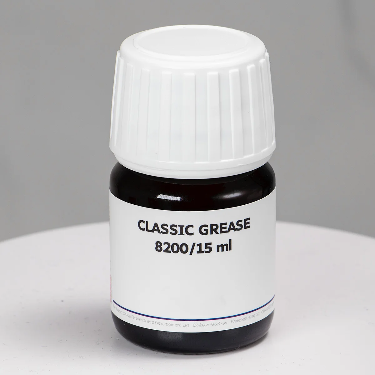 Moebius 8200 8300 Смазка для часов с боевой пружиной 15 мл
Moebius 8200 8300 Смазка для часов с боевой пружиной 15 мл