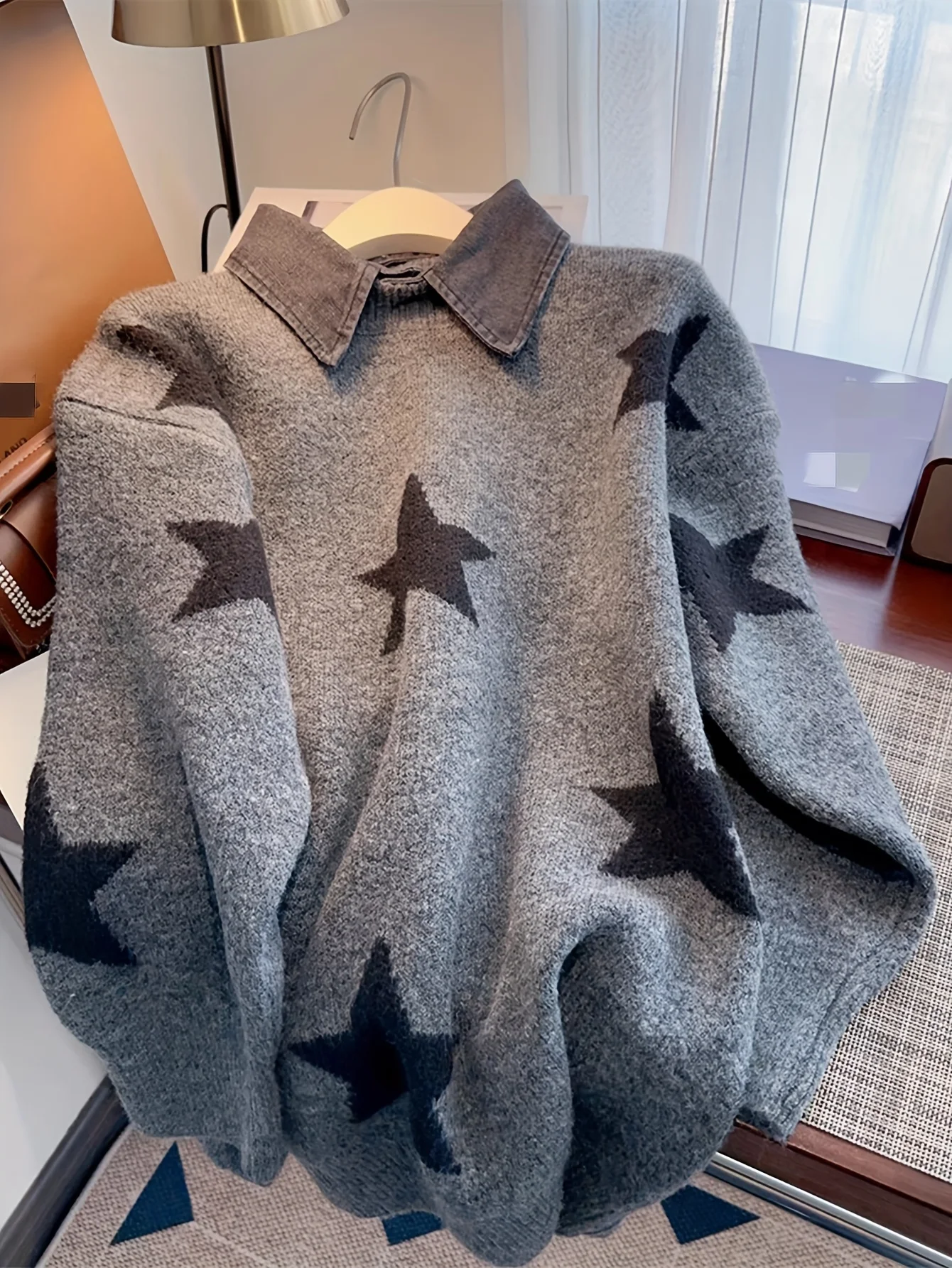 Gray Star 2-in-1 Look Women's Autumn/Winter American-Style Thick Creamy Fluffy Lazy Style Collar Sweater
Gray Star 2-in-1 Look Women's Autumn/Winter American-Style Thick Creamy Fluffy Lazy Style Collar Sweater