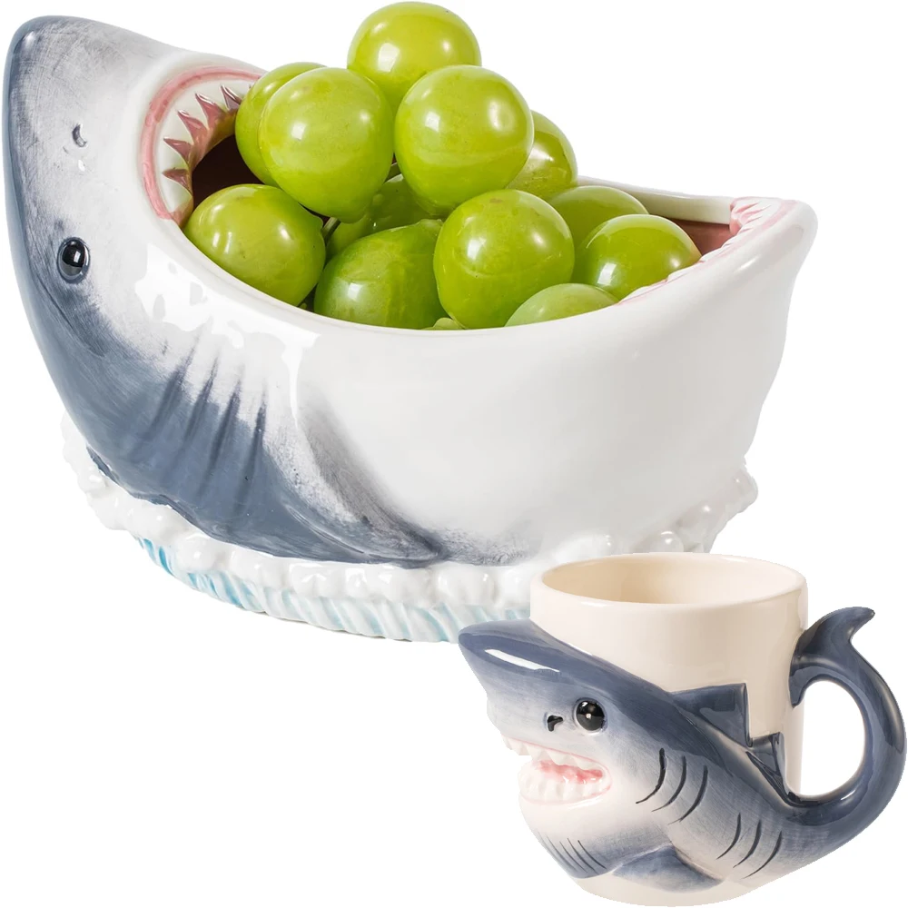 Керамическая чаша 3D Shark Attack, 40 унций, большая декоративная емкость для хранения конфет и попкорна, многофункциональная чаша, сине-серая
Керамическая чаша 3D Shark Attack, 40 унций, большая декоративная емкость для хранения конфет и попкорна, многофункциональная чаша, сине-серая
