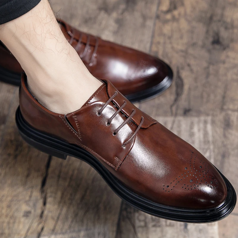 Классические туфли-броги, мужские трендовые повседневные кожаные мужские модельные туфли, оксфорды в стиле ретро, офисные свадебные кожаные туфли для мужчин
Классические туфли-броги, мужские трендовые повседневные кожаные мужские модельные туфли, оксфорды в стиле ретро, офисные свадебные кожаные туфли для мужчин