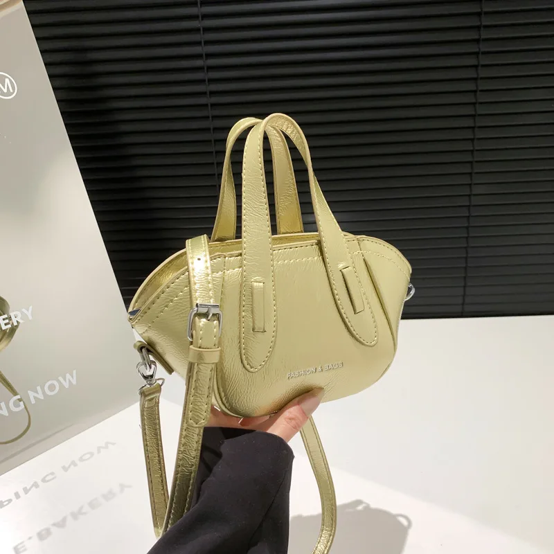 Fashion Design Crossbody Bag for Women 2026 New Portable Vegetable Basket Tote Bag Korean Style Simple Shoulder Bag Handbags
Fashion Design Crossbody Bag for Women 2026 New Portable Vegetable Basket Tote Bag Korean Style Simple Shoulder Bag Handbags