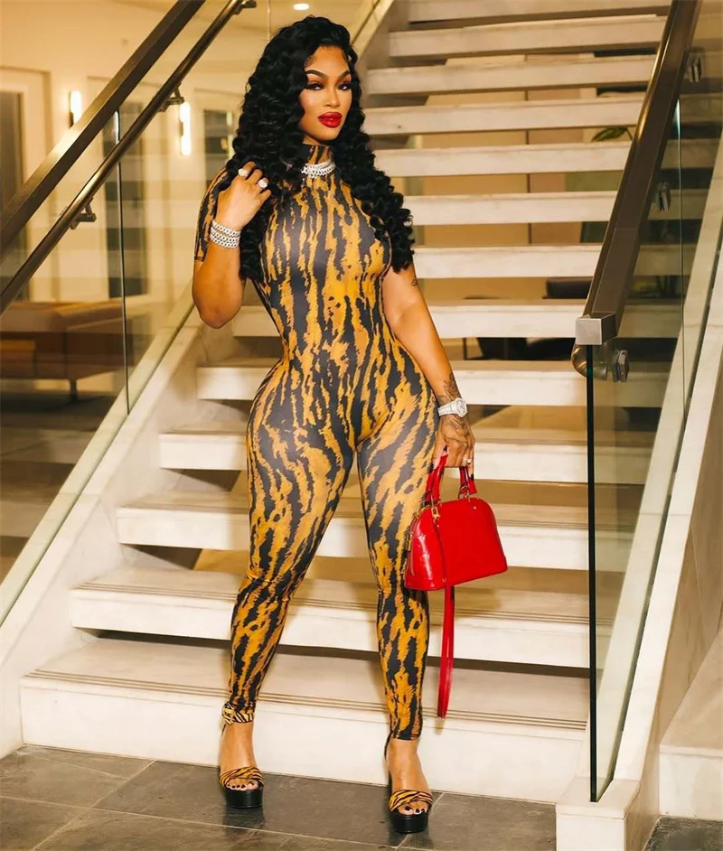 Sexy Leopard Printed Jumpsuit Women Elastic Slim Fit Short Sleeve Jumpsuits Woman High Street Wear Fashion Streetwear
Sexy Leopard Printed Jumpsuit Women Elastic Slim Fit Short Sleeve Jumpsuits Woman High Street Wear Fashion Streetwear