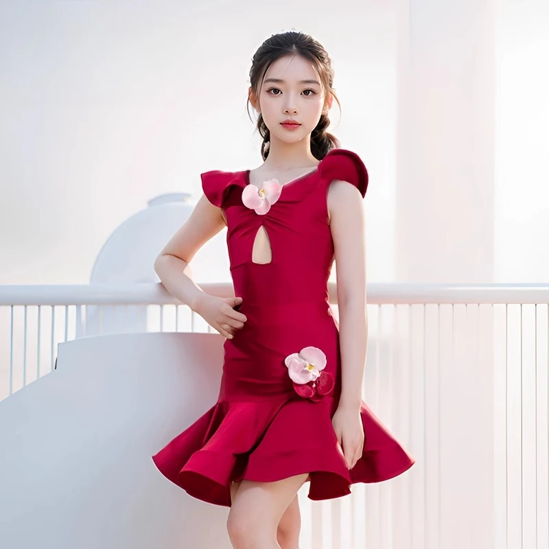 New children's Latin dance costumes for spring and summer practice, girls' performance costumes, and high-end dance costumes
New children's Latin dance costumes for spring and summer practice, girls' performance costumes, and high-end dance costumes