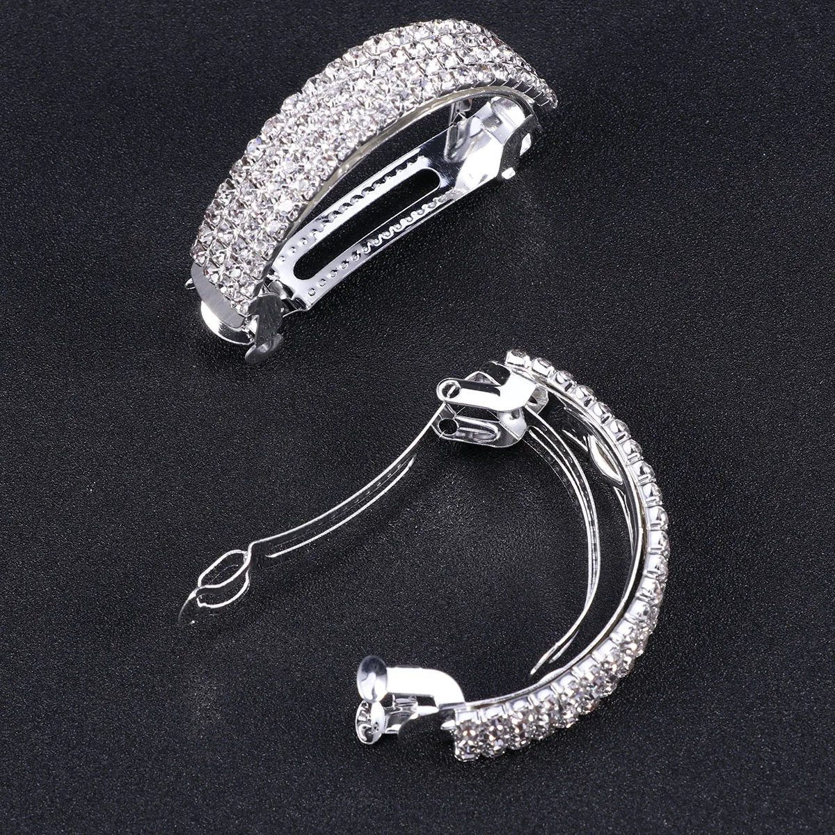 2Pcs Crystal Hair Clips Silver Alloy Short Barrettes Attractive Hairpins for Women Wedding Party Meeting Fashion Hair
2Pcs Crystal Hair Clips Silver Alloy Short Barrettes Attractive Hairpins for Women Wedding Party Meeting Fashion Hair