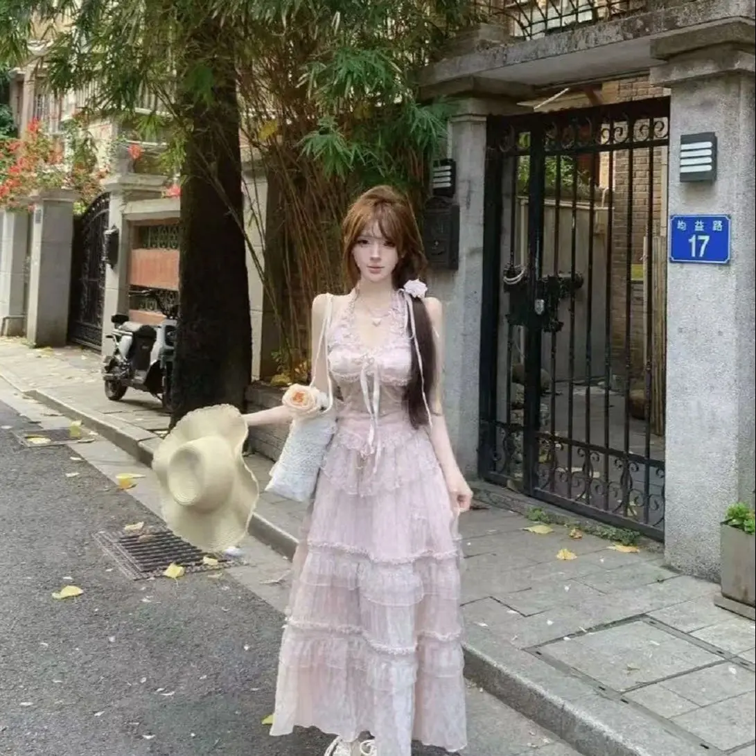 French Gentle Style Ruffle Irregular Short Neck Halter Top Long Skirt Women Summer New Design Slim Suit
French Gentle Style Ruffle Irregular Short Neck Halter Top Long Skirt Women Summer New Design Slim Suit