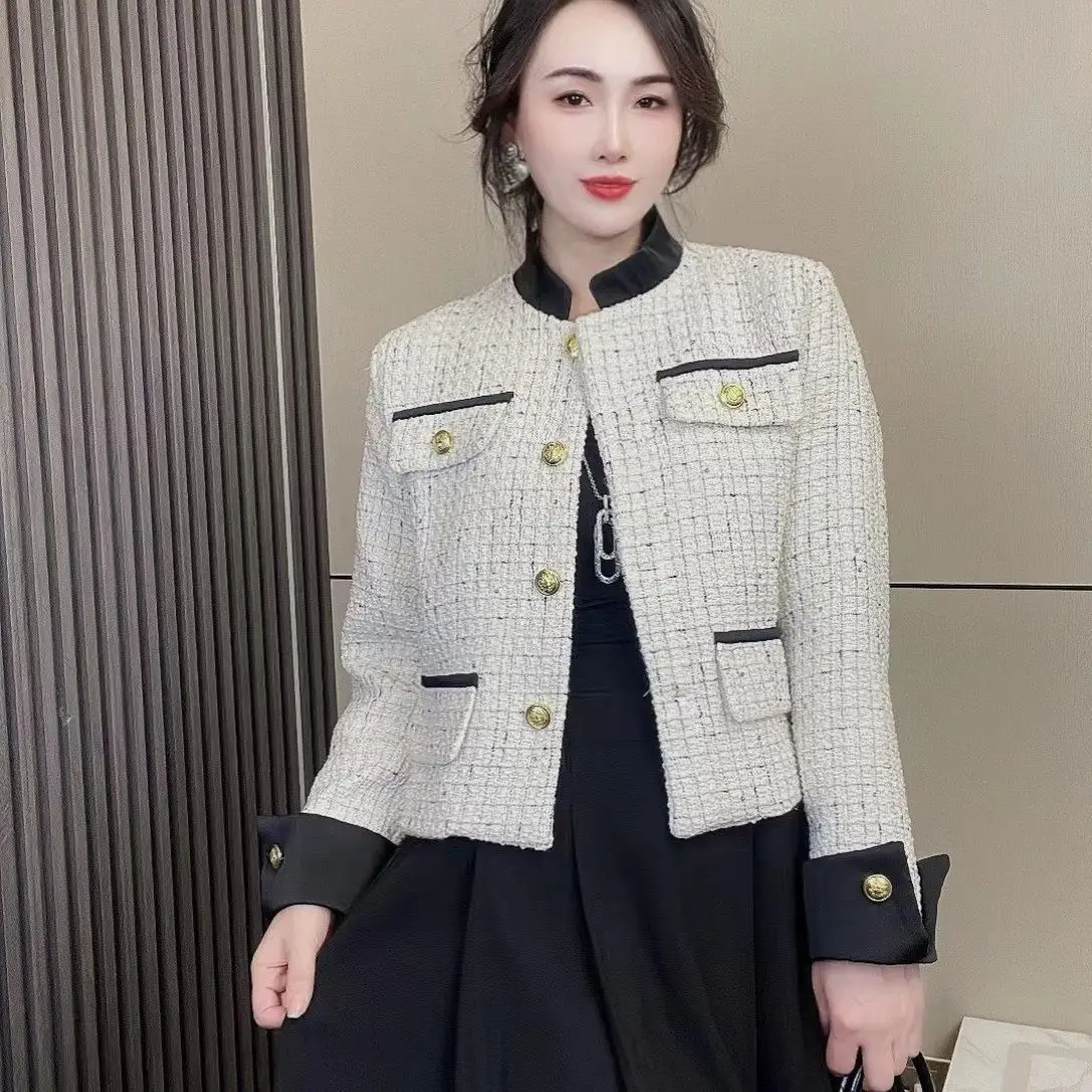 2023 New Women's Round-Neck Single-Breasted Patchwork Body-Fitting Jacket High-Quality Coat
2023 New Women's Round-Neck Single-Breasted Patchwork Body-Fitting Jacket High-Quality Coat