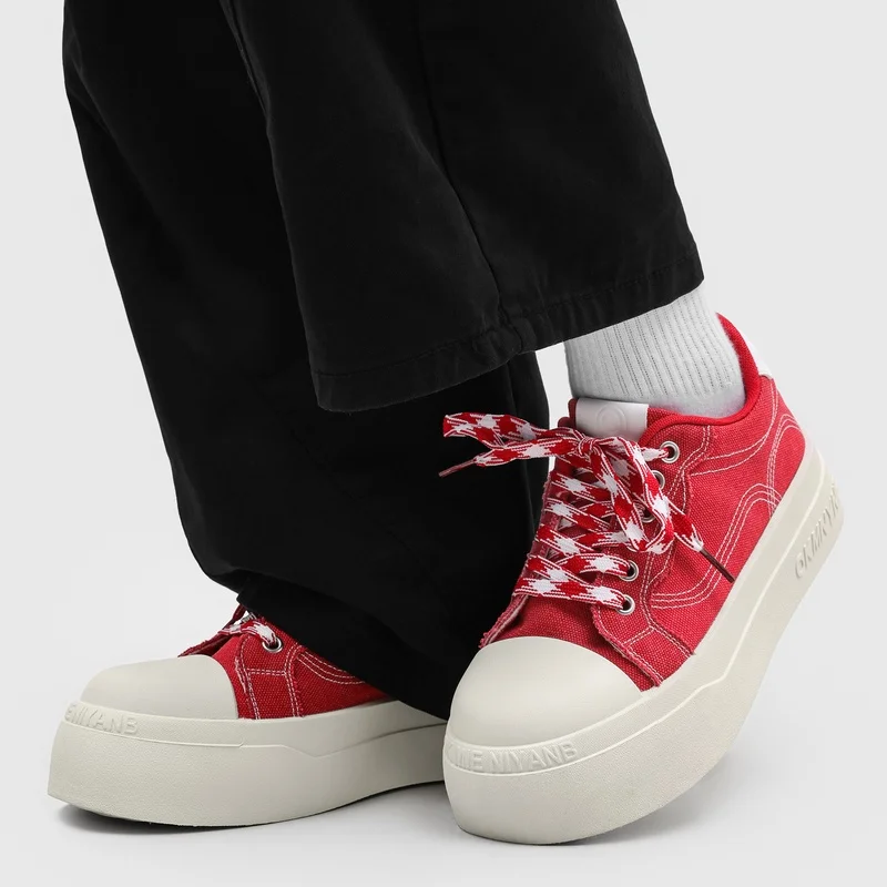 2026 New Trendy Fashion Casual Low cut Breathable Thick soled White Shoes Breathable Height Increasing High end Men's Shoes
2026 New Trendy Fashion Casual Low cut Breathable Thick soled White Shoes Breathable Height Increasing High end Men's Shoes