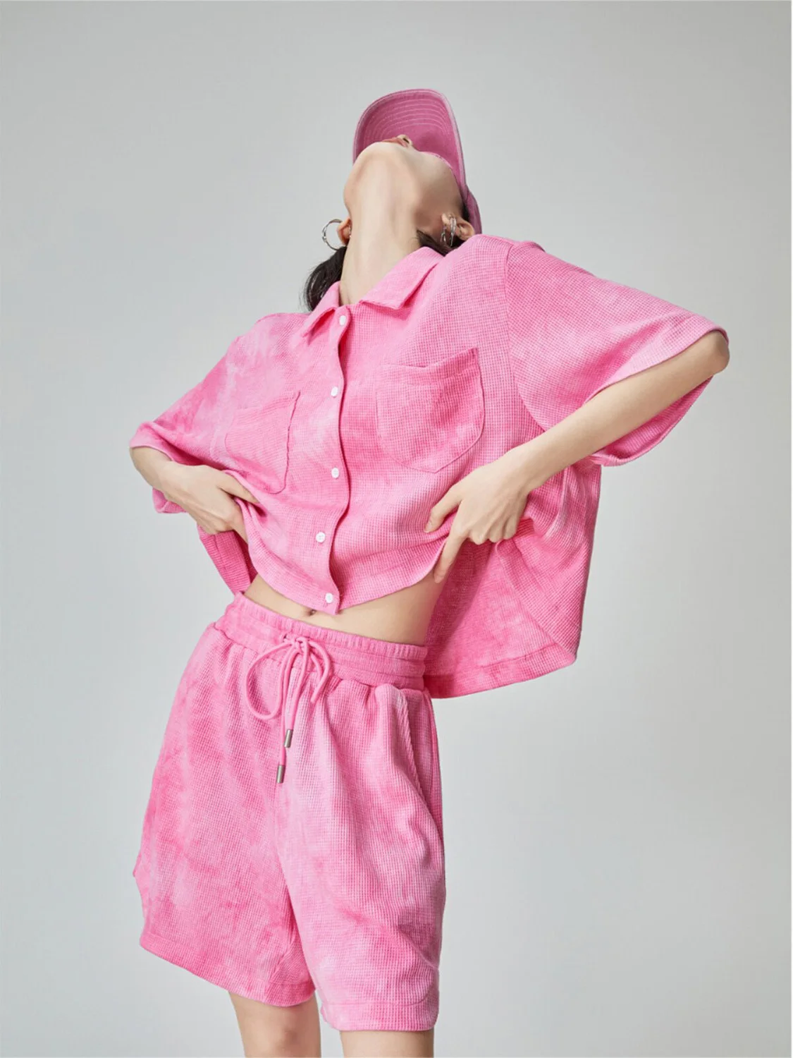 Dopamine Pink Short Sleeve Collared Shirt Set Women's Casual Loose Two-Piece Summer New Design Fashion Ensemble
Dopamine Pink Short Sleeve Collared Shirt Set Women's Casual Loose Two-Piece Summer New Design Fashion Ensemble