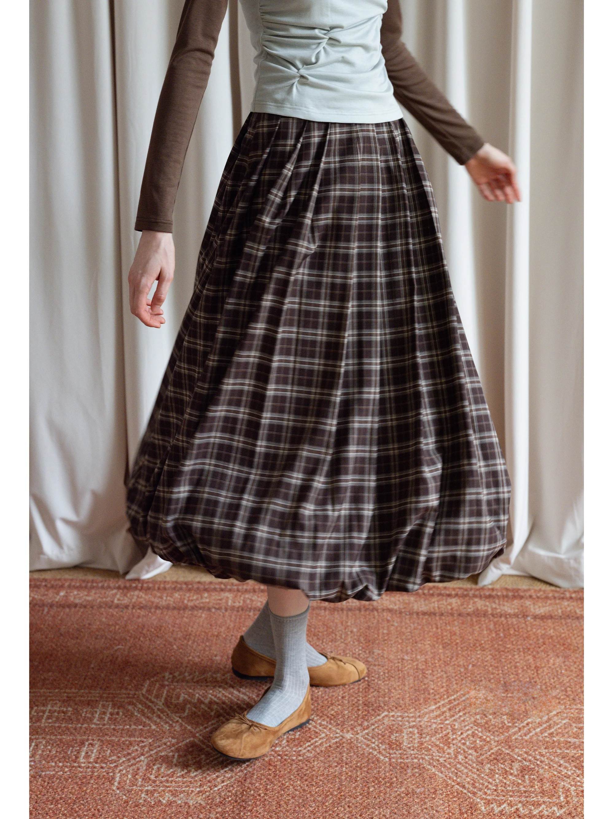 Eggka Vintage Plaid Floral Print f Skirt Casual Commute A-Line Midi Skirt High Waist Polyester Fiber Ladies Skirt
Eggka Vintage Plaid Floral Print f Skirt Casual Commute A-Line Midi Skirt High Waist Polyester Fiber Ladies Skirt