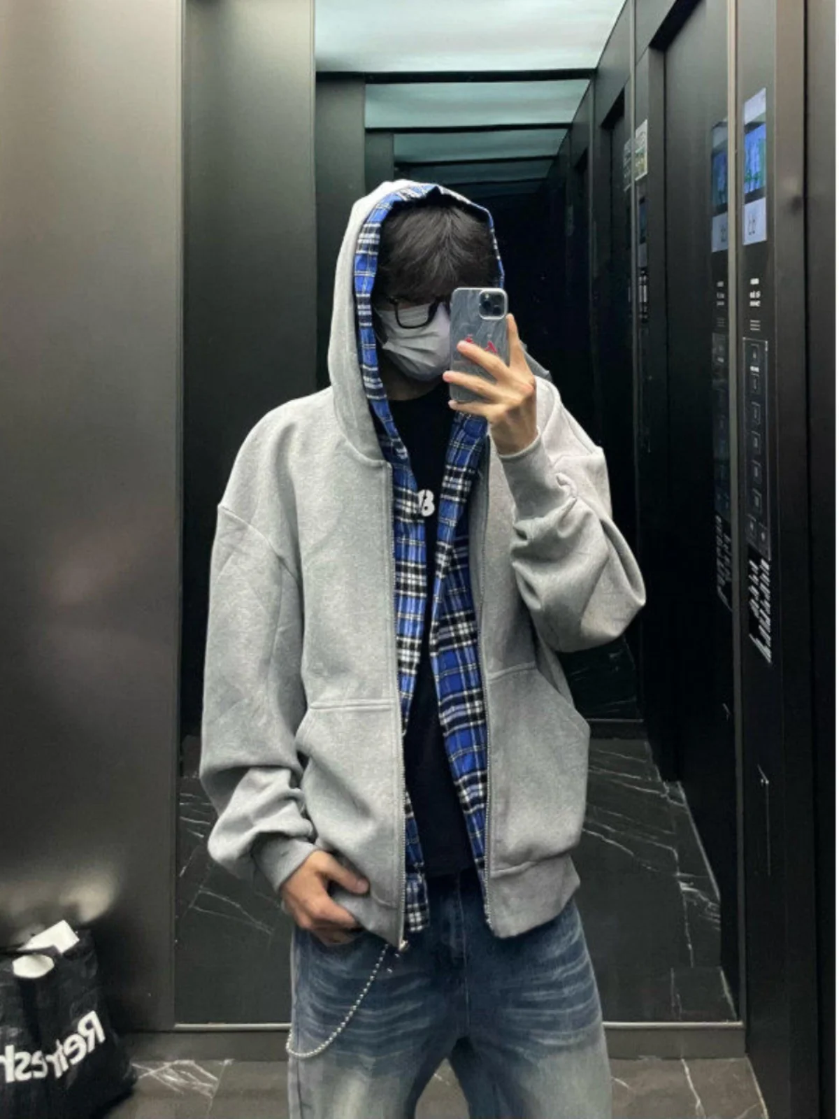 Мужская толстовка в клетку с контрастными вставками, весенне-осенняя, в американском стиле, свободного кроя, на молнии, повседневная, износостойкая, не мнется
Мужская толстовка в клетку с контрастными вставками, весенне-осенняя, в американском стиле, свободного кроя, на молнии, повседневная, износостойкая, не мнется